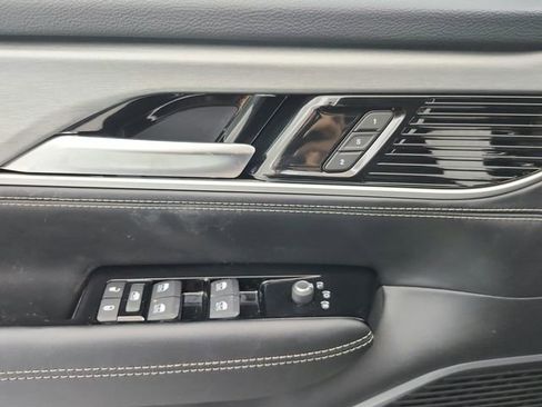 New 2026 Jeep Grand Wagoneer image 32