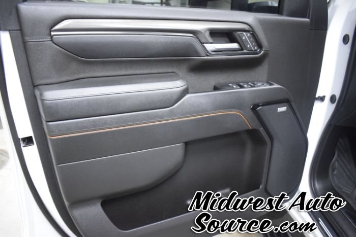 Used 2024 GMC Sierra 2500 AT4 w/ AT4 Premium Plus Package AWD/4WD image 12