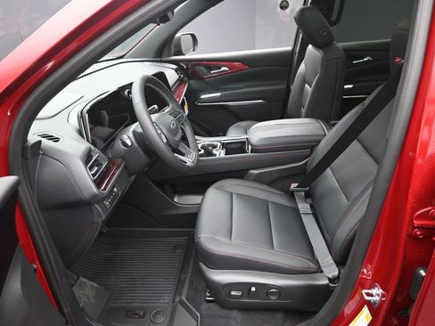 New 2026 Chevrolet Traverse Z71 w/ Driver Confidence Package image 15