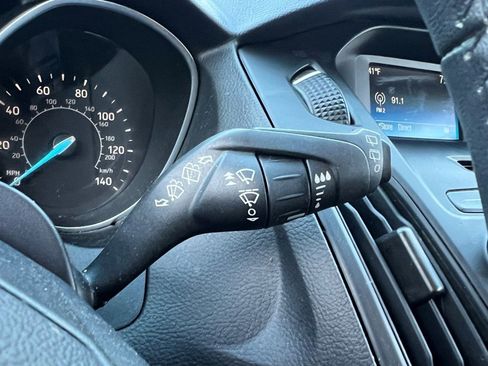 Certified 2017 Ford Focus SE w/ Cold Weather Package image 27