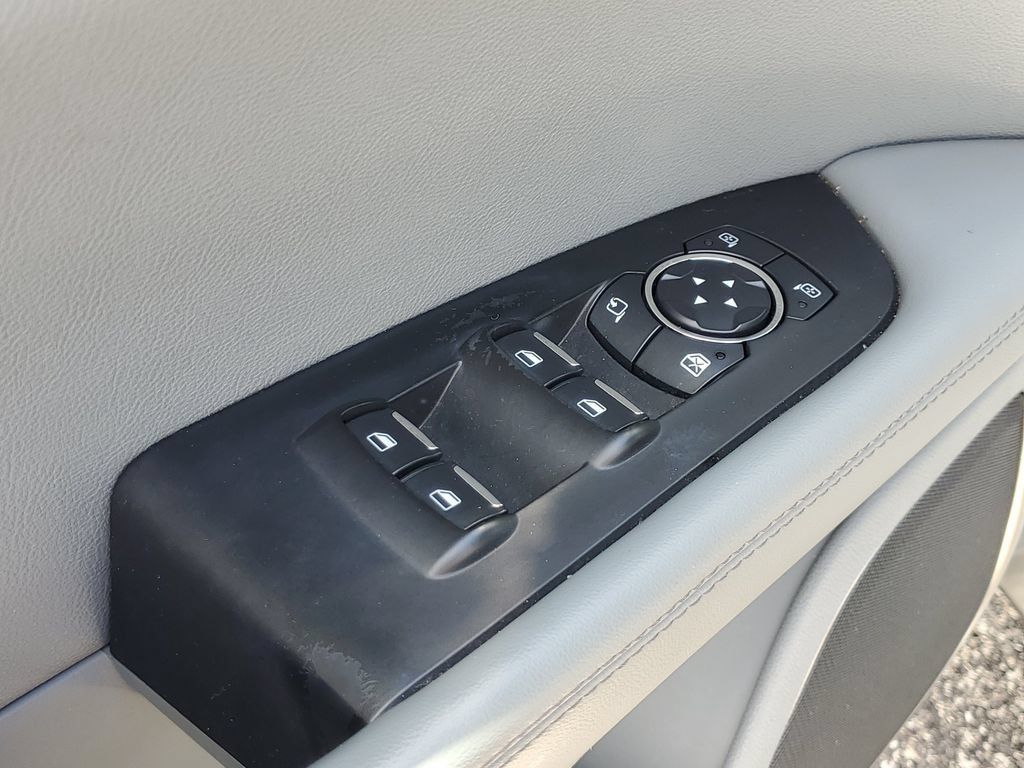 Used 2022 Lincoln Nautilus Reserve FWD image 10