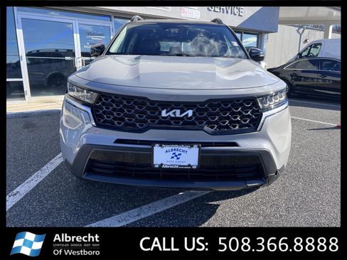 Used 2022 Kia Sorento S w/ Panoramic Sunroof Package image 8