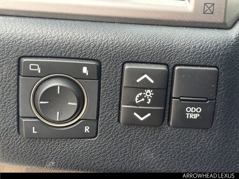 Used 2022 Lexus GX 460 Premium w/ Premium Package image 26