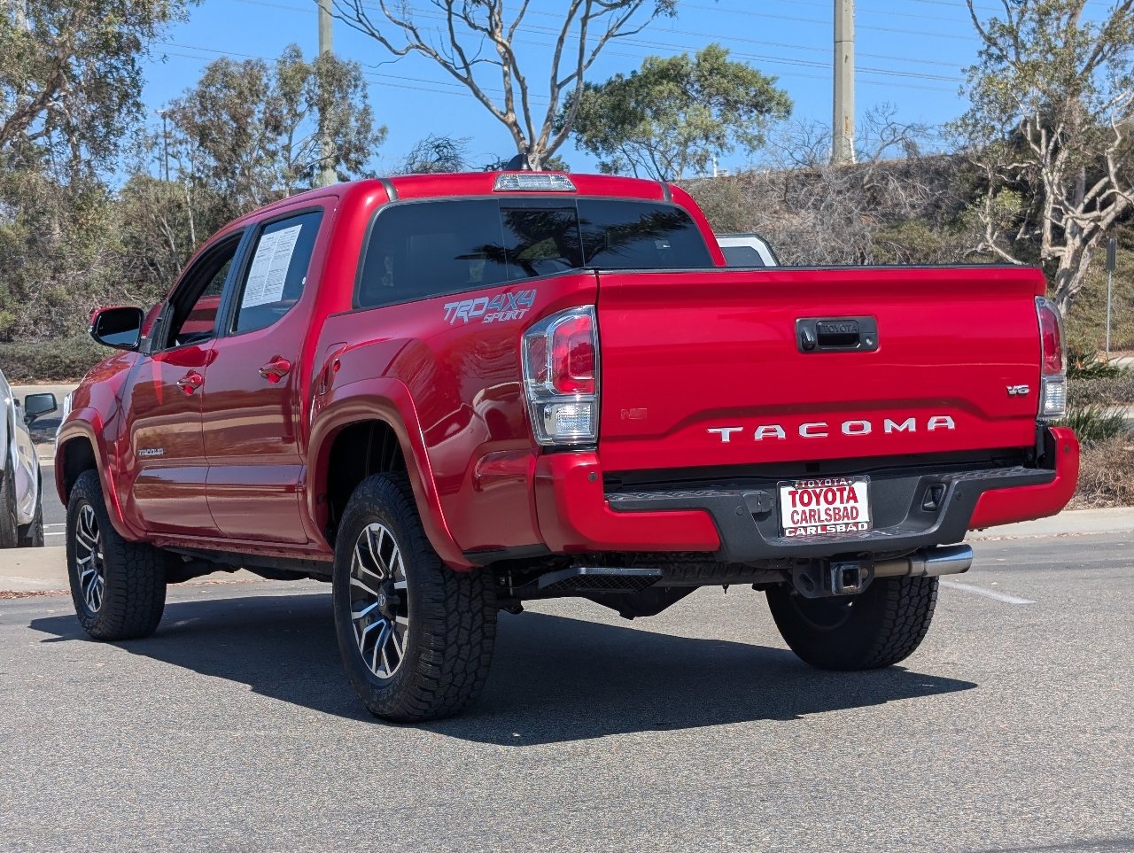 Used 2023 Toyota Tacoma TRD Sport w/ TRD Premium Sport Package AWD/4WD image 12