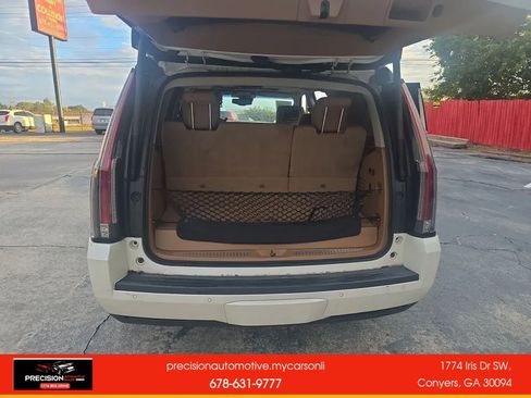 Used 2015 Cadillac Escalade Platinum AWD/4WD image 14