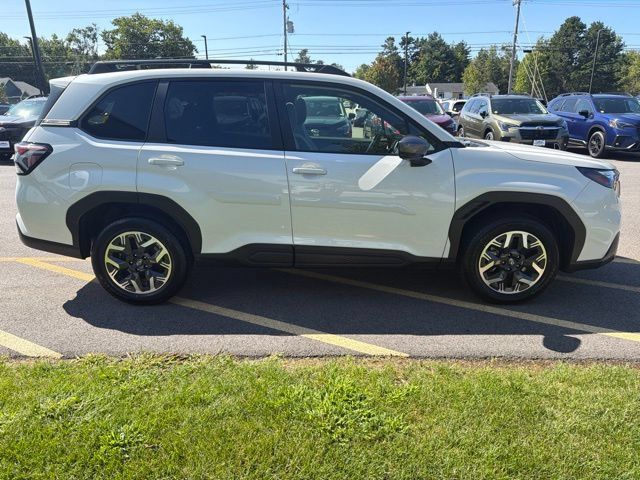 Certified 2025 Subaru Forester Premium AWD/4WD image 4