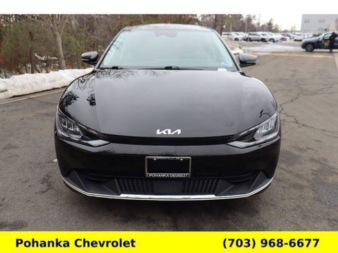 Used 2024 Kia EV6 Light image 2