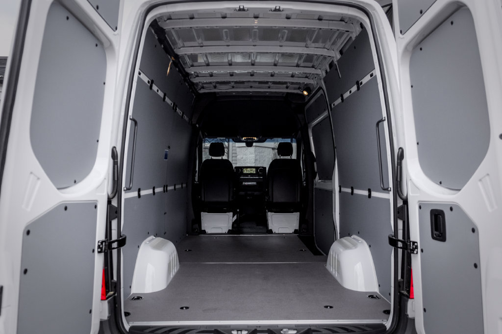 Used 2026 Mercedes-Benz Sprinter 2500 image 10