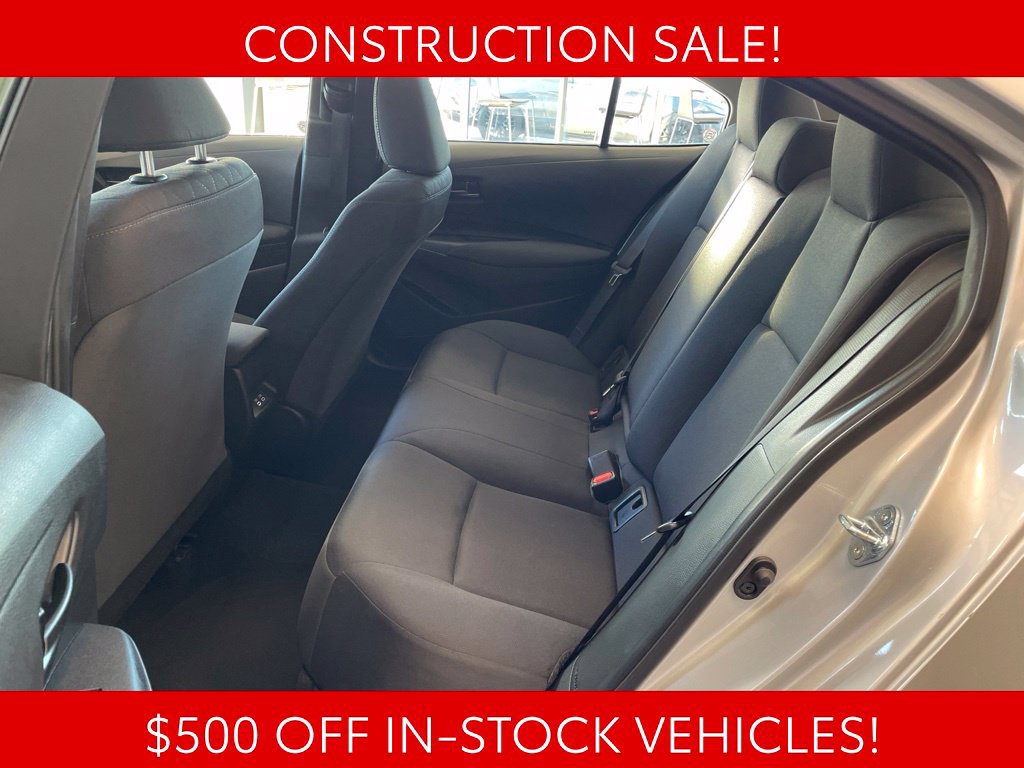 Used 2025 Toyota Corolla LE FWD image 10