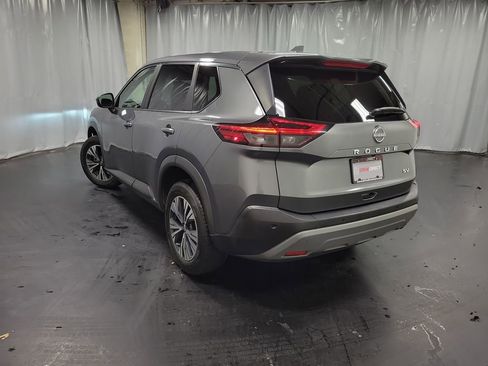 Used 2023 Nissan Rogue SV FWD image 6