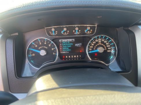 Used 2014 Ford F150 Lariat w/ Equipment Group 502A Luxury image 10