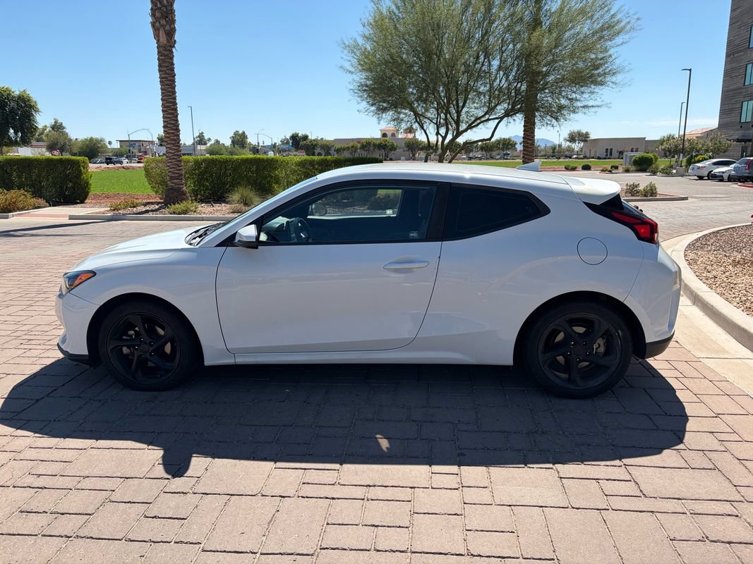 Used 2019 Hyundai Veloster 2.0 FWD image 5
