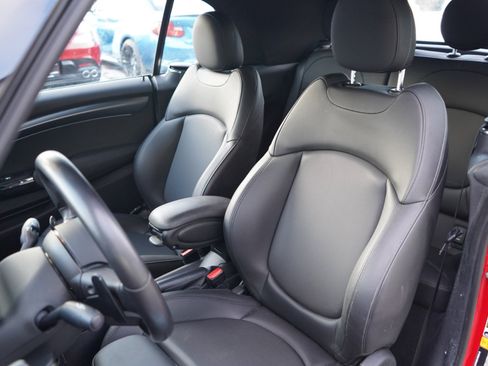 Used 2023 MINI Cooper S image 28