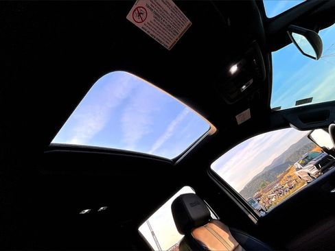 Used 2022 Chevrolet Silverado 3500 High Country w/ Safety Package II image 22