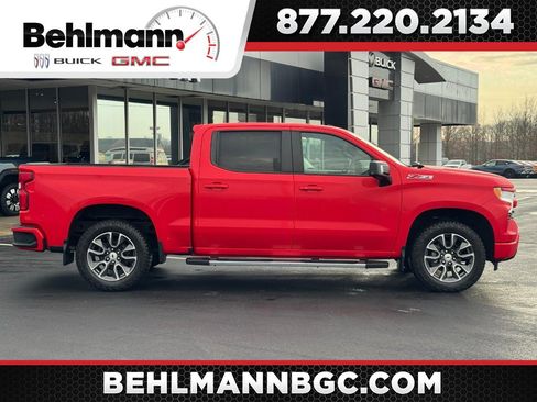 Used 2022 Chevrolet Silverado 1500 RST image 1