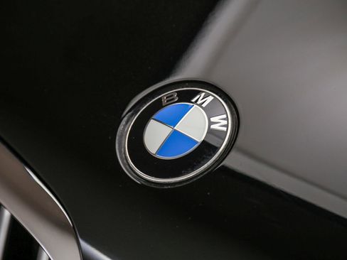 Used 2021 BMW X5 sDrive40i w/ Executive Package RWD image 9