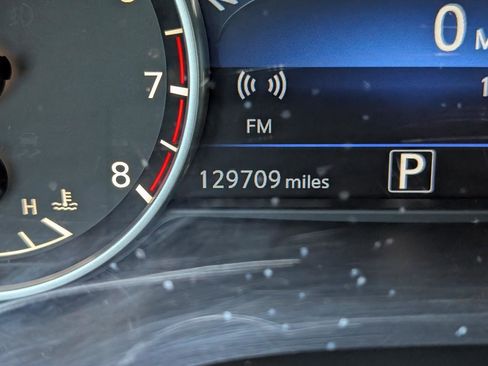 Used 2019 Nissan Maxima 3.5 SL w/ Floor Mat Group FWD image 16