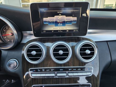 Used 2017 Mercedes-Benz C 300 Sedan image 19