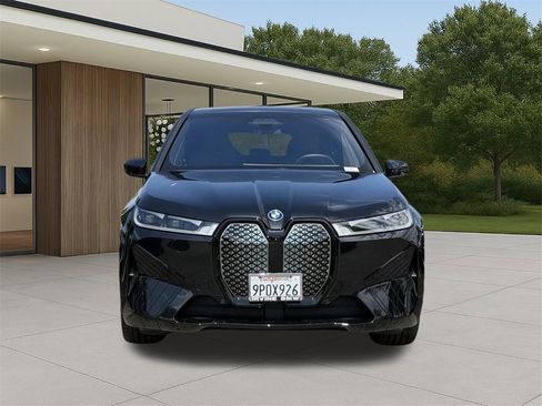Used 2025 BMW iX xDrive50 w/ Premium Package image 3