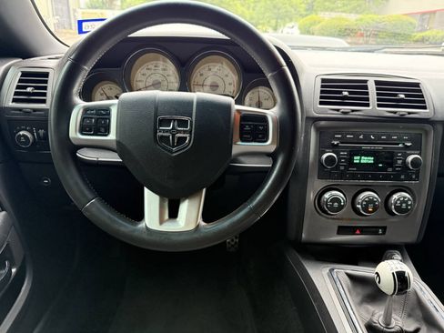 Used 2013 Dodge Challenger R/T RWD image 25