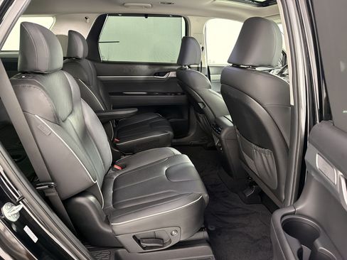 Used 2024 Hyundai Palisade SEL w/ Premium Package FWD image 30