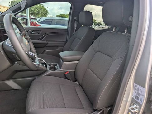 Used 2026 Chevrolet Colorado LT RWD image 25