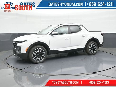 Used 2025 Hyundai Santa Cruz Limited AWD/4WD image 7
