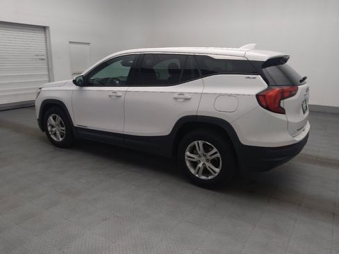 Used 2020 GMC Terrain SLE FWD image 3
