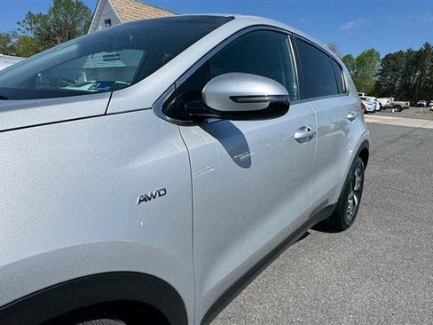 Used 2020 Kia Sportage LX w/ LX Popular Package image 12