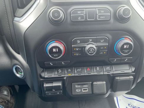 Used 2021 Chevrolet Silverado 1500 LT w/ All Star Edition Plus image 15