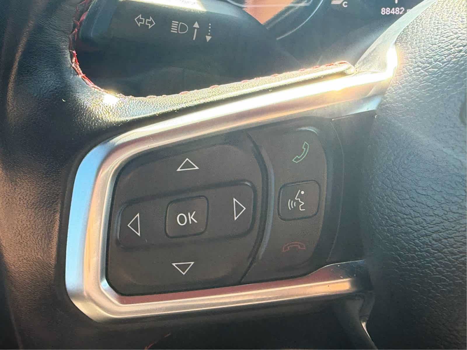 Used 2018 Jeep Wrangler Unlimited Rubicon AWD/4WD image 12