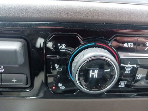 Used 2024 Chevrolet Silverado 1500 LTZ w/ Technology Package image 26