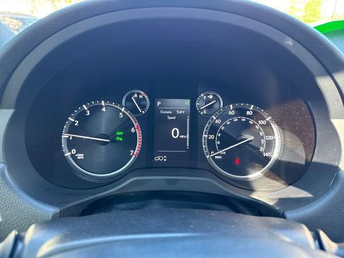 Used 2020 Lexus GX 460 Luxury w/ Off Road Package AWD/4WD image 42