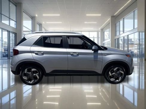 Certified 2026 Hyundai Venue SEL FWD image 3