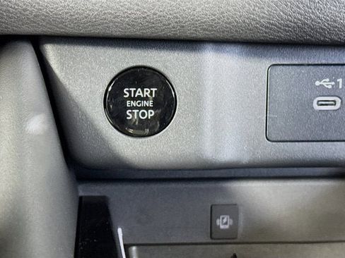 New 2026 Nissan Rogue Platinum w/ Platinum Premium Package image 17