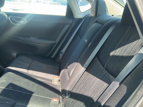 Used 2018 Nissan Sentra SV FWD image 10