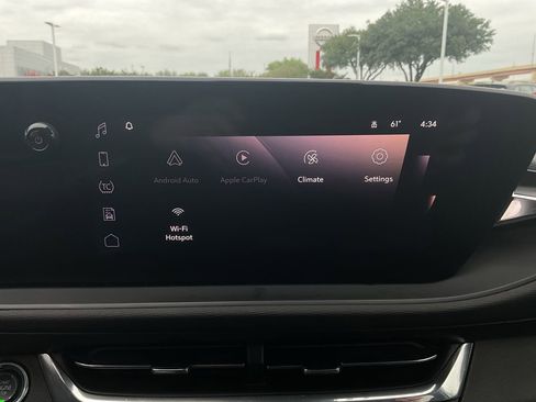 Used 2025 Buick Envista Preferred FWD image 27