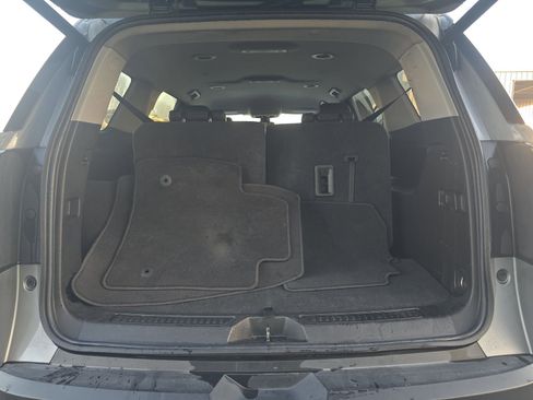 Used 2023 GMC Acadia SLT image 9