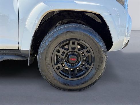 Used 2016 Toyota 4Runner TRD Pro image 9