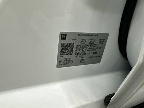 Used 2020 Chevrolet Suburban Premier AWD/4WD image 36