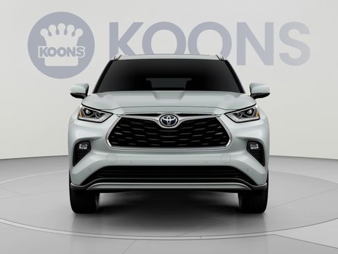 New 2026 Toyota Highlander Platinum AWD/4WD image 20