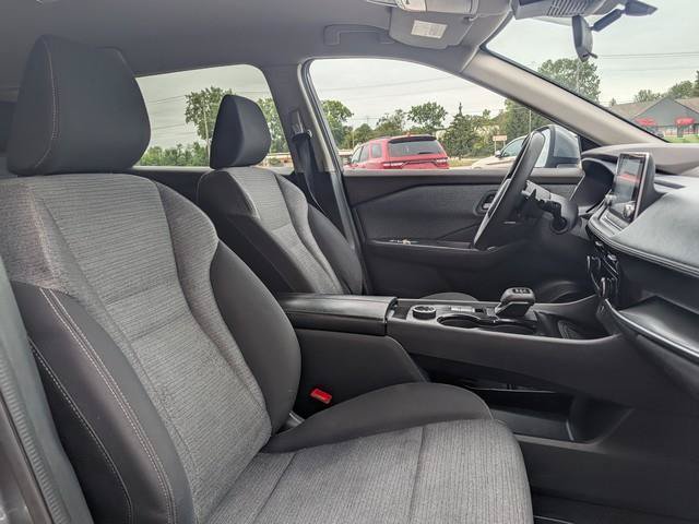 Used 2021 Nissan Rogue SV AWD/4WD image 26