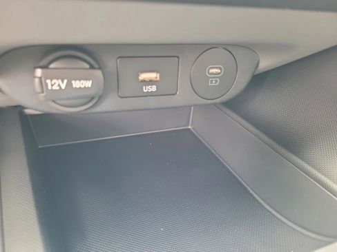 New 2026 Hyundai Elantra SE FWD image 28