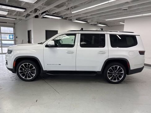 Used 2022 Jeep Wagoneer Series II w/ Premium Group I image 6