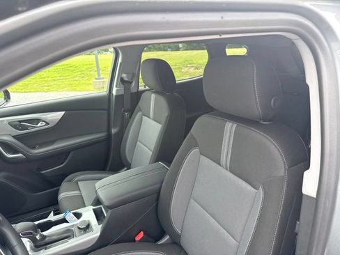 New 2026 Chevrolet Blazer LT w/ Midnight/Sport Edition AWD/4WD image 13