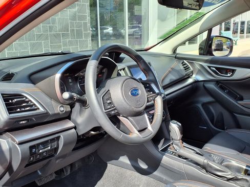 Used 2022 Subaru Crosstrek 2.5i Limited w/ Moonroof Package 2 AWD/4WD image 6