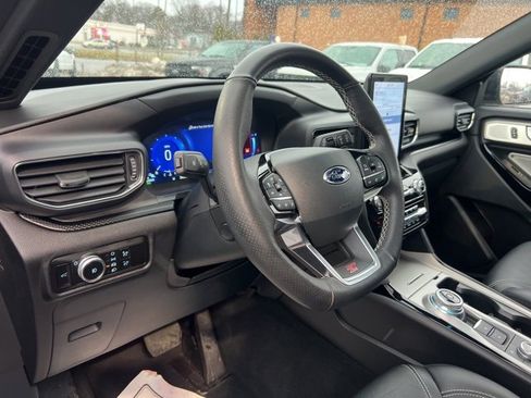 Certified 2023 Ford Explorer ST w/ Equipment Group 401A image 7