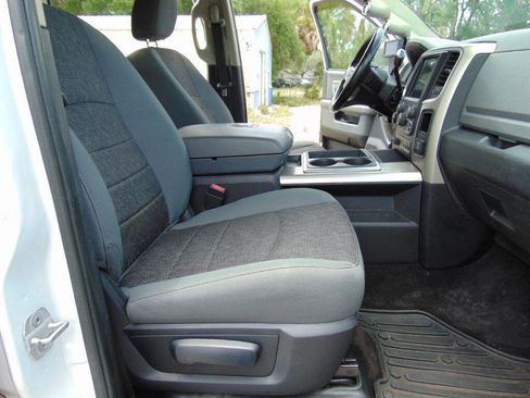 Used 2014 RAM 2500 SLT w/ HD Snow Plow Prep Group AWD/4WD image 25