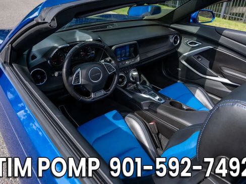 Used 2018 Chevrolet Camaro LT w/ RS Package RWD image 10