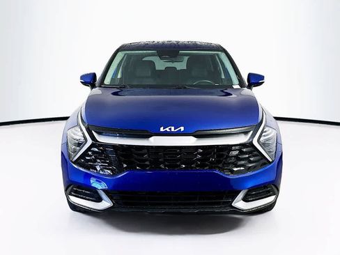 Used 2025 Kia Sportage EX FWD image 6